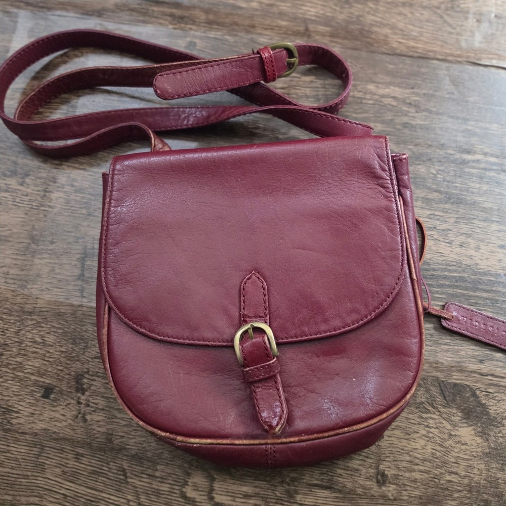 HIDESIGN Crossbody Bag Womens Small Burgundy Red‎ Leather Buckle Flap Messenger